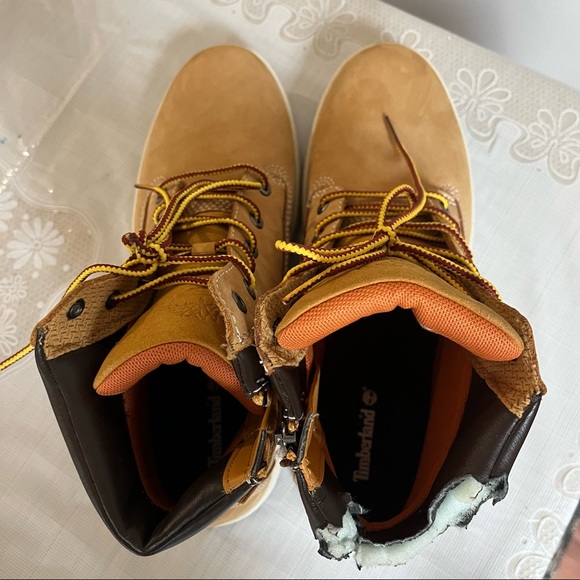 Boys Timberland boots - Picture 10 of 11